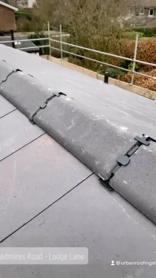 Another re-roof completed in Lodgemoor this week!
 

#roof #reroof #newroof #new #roofing #roofingwork #ridge #tile #verge #fascia #chimney #build #building #boss #job #work #working #coffee #house #fresh #sheffield #uk #england #britain #yorkshire #peakdistrict