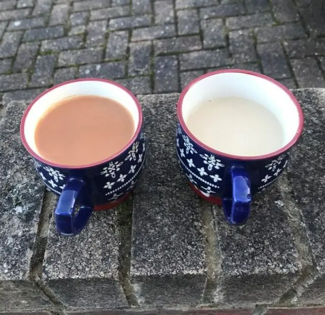 Alex’ tea vs Jon’s tea ….. 😳
The question is… Which is the correct/only strength tea should be drunk? 😆

#sheffield 
#roof 
#roofer 
#builder 
#cuppa 
#properbrew 
#builderstea 
#cupoftea 
#yorkshiretea 
#yorkshire 
#british 
#uk